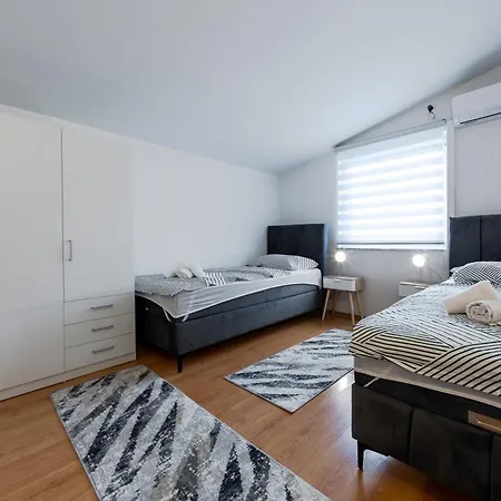 The Third Floor * Mostar