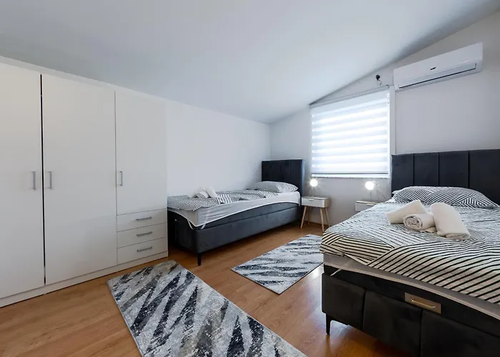 The Third Floor * Mostar